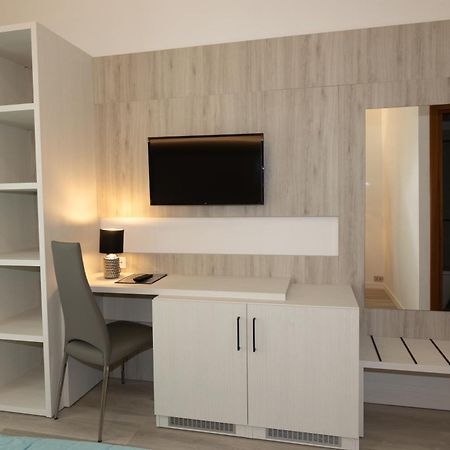 Hotel & Aparthotel Carinthia S Lido di Jesolo Kültér fotó