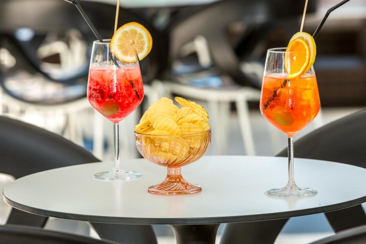 Hotel & Aparthotel Carinthia S Lido di Jesolo Kültér fotó