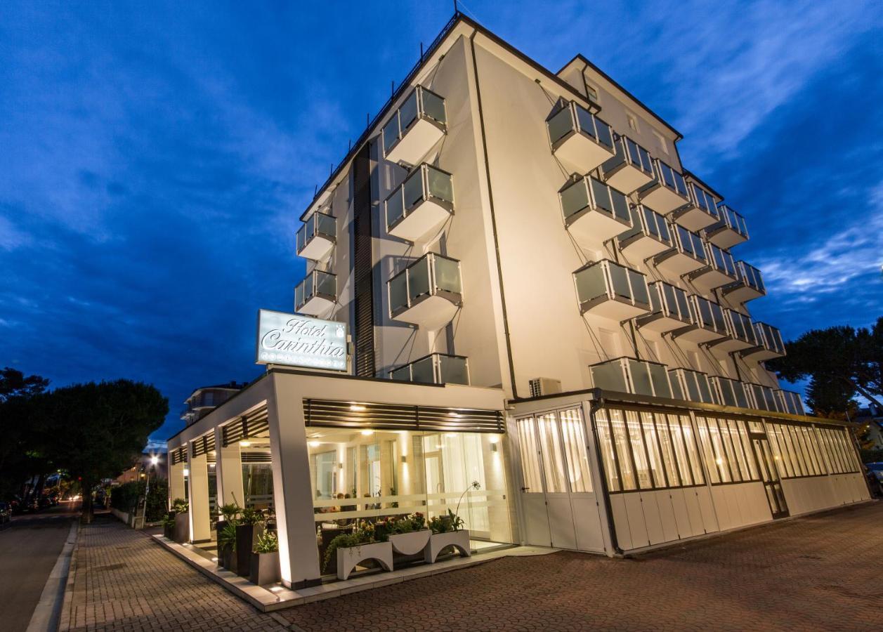 Hotel & Aparthotel Carinthia S Lido di Jesolo Kültér fotó