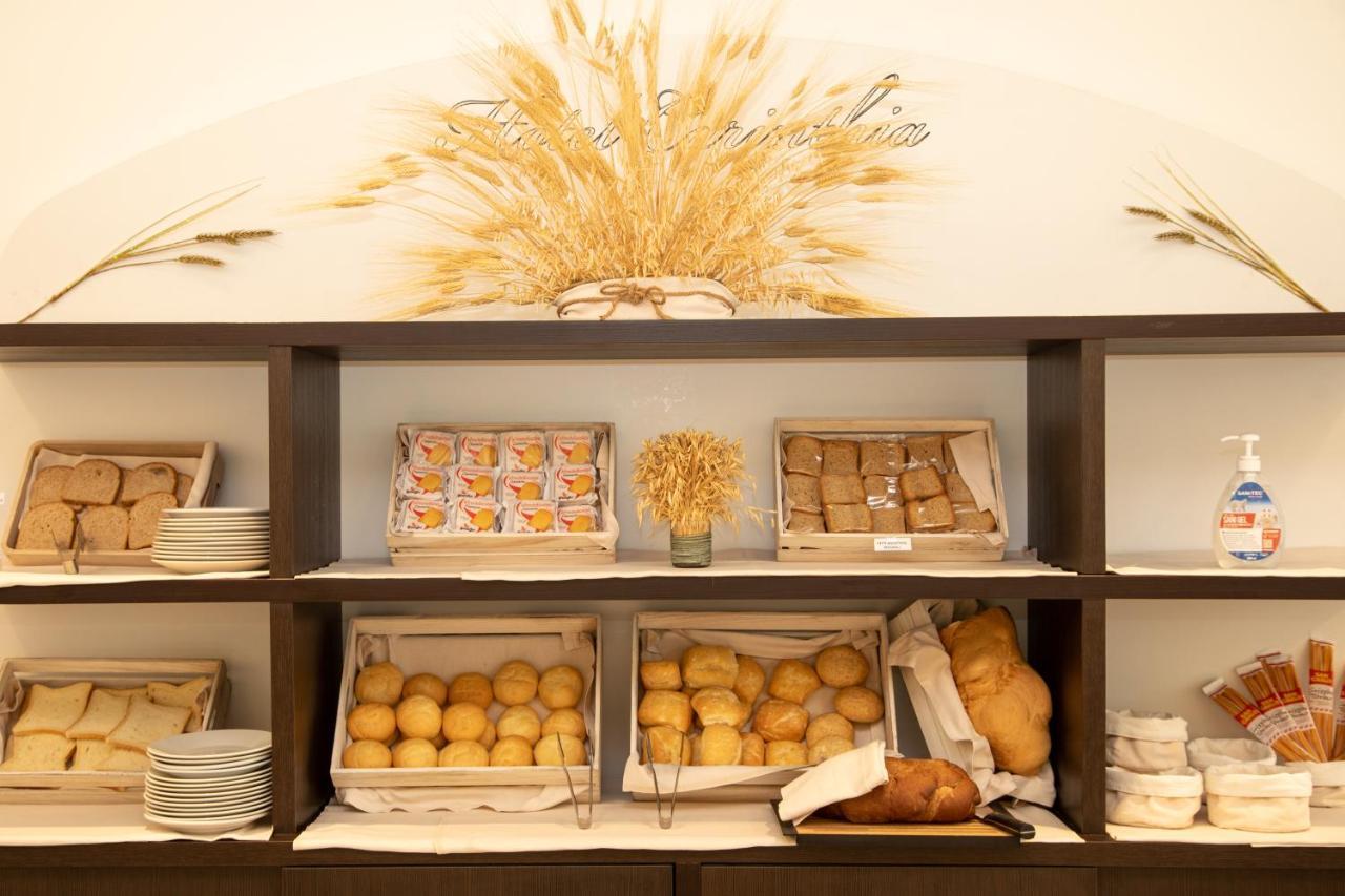 Hotel & Aparthotel Carinthia S Lido di Jesolo Kültér fotó