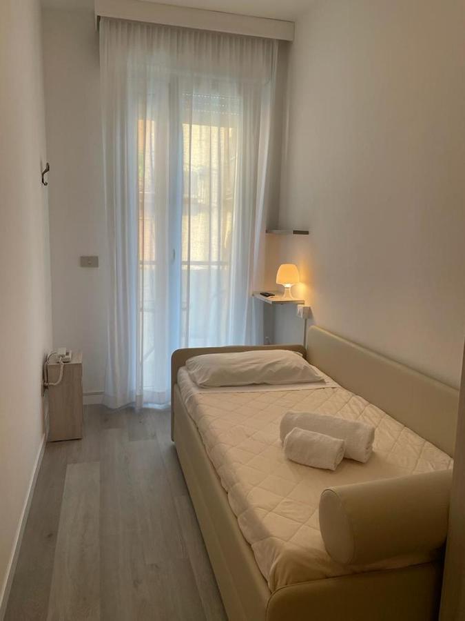 Hotel & Aparthotel Carinthia S Lido di Jesolo Kültér fotó