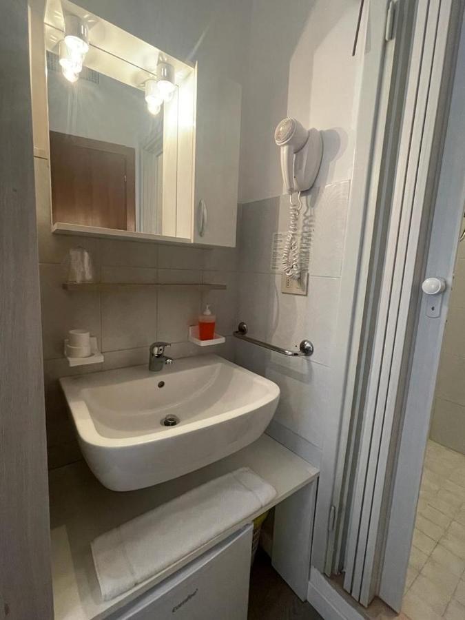 Hotel & Aparthotel Carinthia S Lido di Jesolo Kültér fotó
