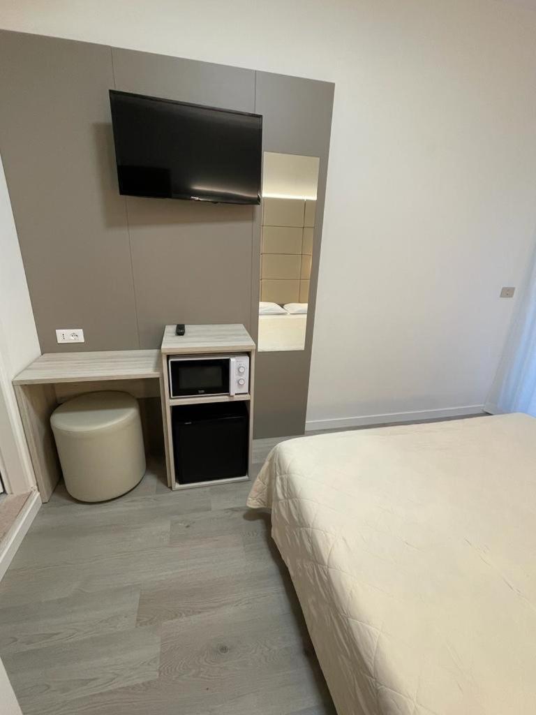 Hotel & Aparthotel Carinthia S Lido di Jesolo Kültér fotó
